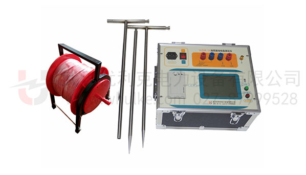 地網(wǎng)接地電阻測試儀